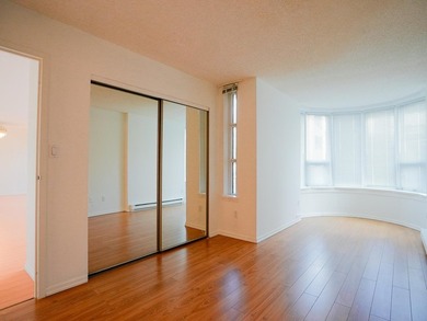 Sundial Place is one of the most extensively updated buildings - photo 8