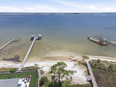 Emerald Pointe | Coastal Luxury Reimagined Welcome to Emerald - photo 9