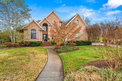 Fort Loudoun Lake Home For Sale in Knoxville Tennessee