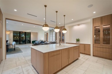 Conveniently situated near the Winter Park Country Club, this - photo 14