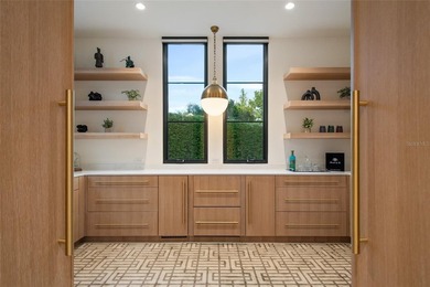 Conveniently situated near the Winter Park Country Club, this - photo 16
