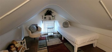 LOCATION, LOCATION, LOCATION! Rare commercial/residential - photo 16