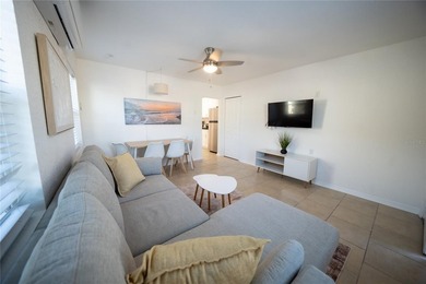 TURN-KEY  triplex with HOTEL DESIGNATION!!  This rare Gulf-side - photo 22
