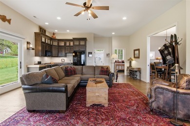 Do you want a beautiful lake home with a sandy beach, on a level - photo 25