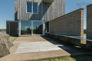 Rarely does a property emerge that so perfectly balances - photo 30