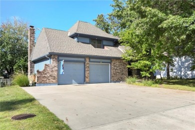 Lake Home For Sale in Lees Summit, Missouri