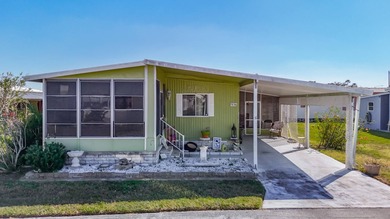 (private lake, pond, creek) Home For Sale in Hudson Florida