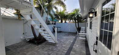 LOCATION, LOCATION, LOCATION! Rare commercial/residential - photo 36