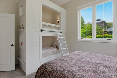 Do you want a beautiful lake home with a sandy beach, on a level - photo 36