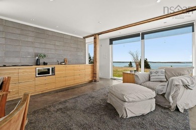 Rarely does a property emerge that so perfectly balances - photo 37