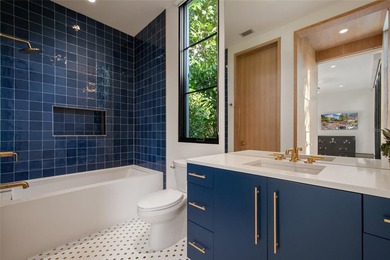 Conveniently situated near the Winter Park Country Club, this - photo 43