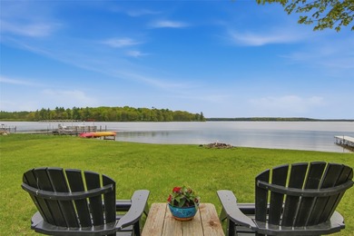 Do you want a beautiful lake home with a sandy beach, on a level - photo 43