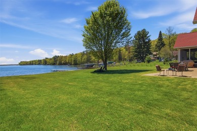 Do you want a beautiful lake home with a sandy beach, on a level - photo 45