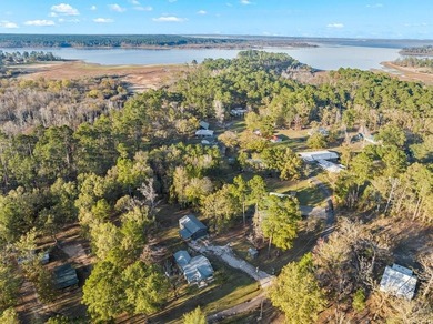 145 Pleasure Drive - Your Fully Furnished Lake Sam Rayburn - photo 1