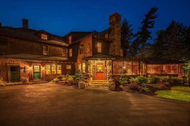 'Tojenka' is a rare Big Moose Lake estate offering an - photo 10