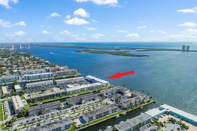 55+ Intracoastal community - now reduced $15,000 and priced well - photo 2