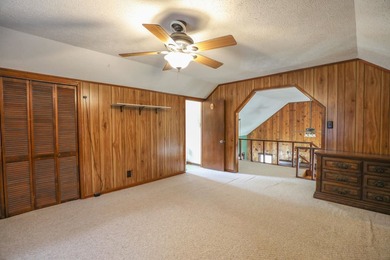 Looking for space, privacy, and room to spread out? This 3 - photo 19