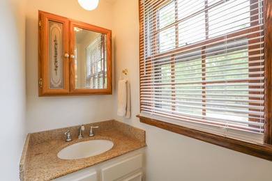 Looking for space, privacy, and room to spread out? This 3 - photo 20
