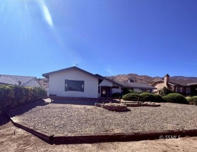 Lake Home For Sale in Lake Isabella, California