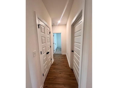 Welcome to this spacious and inviting like-new ranch style home - photo 23
