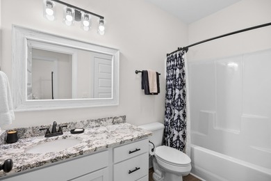 Welcome to this spacious and inviting like-new ranch style home - photo 31