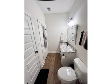 Welcome to this spacious and inviting like-new ranch style home - photo 32