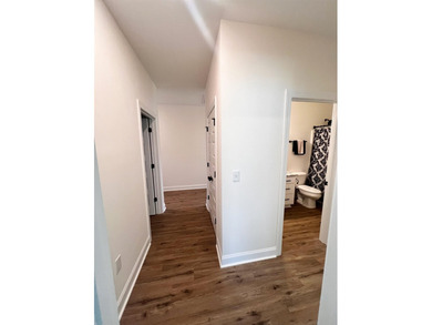 Welcome to this spacious and inviting like-new ranch style home - photo 36