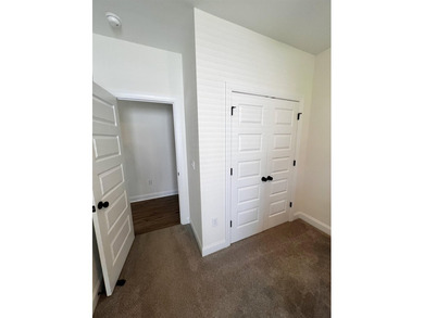 Welcome to this spacious and inviting like-new ranch style home - photo 39