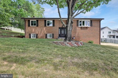 (private lake, pond, coastal) Home For Sale in Lanham Maryland