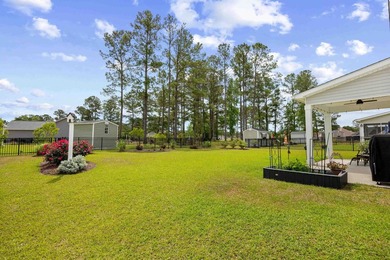 Welcome to this spacious and inviting like-new ranch style home - photo 43