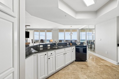 Perched on the 10th floor of the coveted east side of St. Barth - photo 10