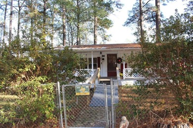 MOTIVATED SELLER! Great Weekend Home Near Sam Rayburn Lake! Just - photo 5