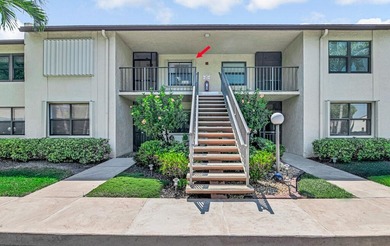 MOTIVATED SELLER!!! PRICED to SELL!! Move right into this - photo 2