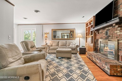 Secluded Privacy in North Dover! Welcome to this custom colonial - photo 25