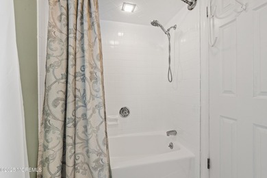 Secluded Privacy in North Dover! Welcome to this custom colonial - photo 32