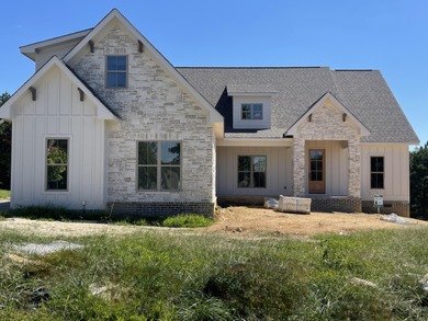 Chickamauga Lake Home For Sale in Soddy Daisy Tennessee