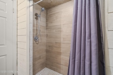 Secluded Privacy in North Dover! Welcome to this custom colonial - photo 50