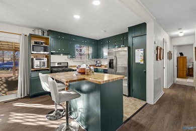 Welcome home to easy, one-level living in a location you'll love - photo 8