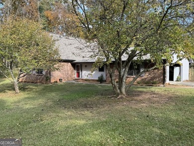 Harps Lake Home For Sale in Stockbridge Georgia