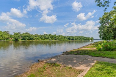Welcome to 34453 S. Davy Lane in Wilmington! Nestled on a - photo 3