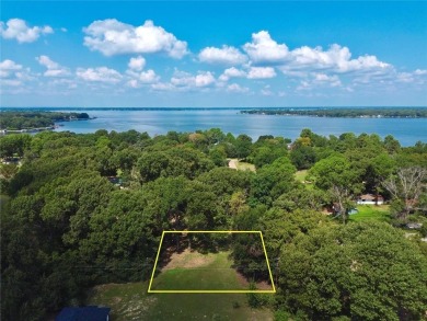 Cedar Creek Lake Lot For Sale in Mabank Texas