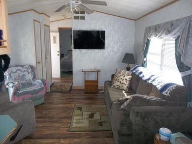 Price reduced until spring! A 12x40 mobile home with well & - photo 14