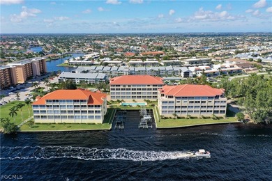 COMPETITIVE SELLER FINANCING OFFERED! Experience luxury - photo 1