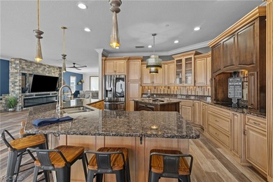 COMPETITIVE SELLER FINANCING OFFERED! Experience luxury - photo 4