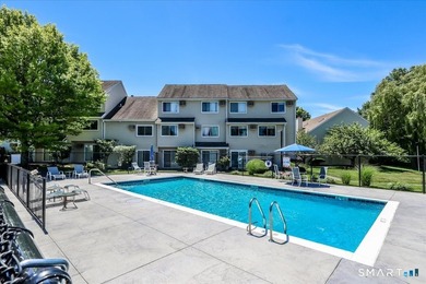 Welcome to this well-maintained and move-in ready condominium - photo 25