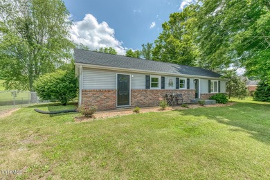 SELLER OFFERING UP TO $5,000 towards Buyer's closing costs with - photo 44