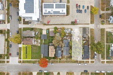 Cedar River - Linn County Home For Sale in Cedar Rapids Iowa