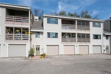 Lake Condo For Sale in Cedar Rapids, Iowa