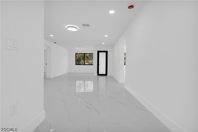 Fully Renovated 4BR Home on Rare DOUBLE LOT. Move-in ready and - photo 13