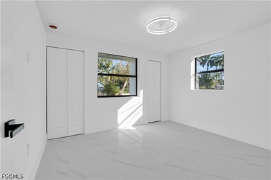 Fully Renovated 4BR Home on Rare DOUBLE LOT. Move-in ready and - photo 15